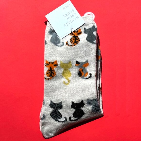 *3/$15* Cute Kitty Cat Socks - Picture 2 of 3